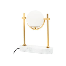 Load image into Gallery viewer, Manhattan Lamp
