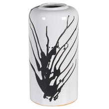 Load image into Gallery viewer, Keisha Vase | Black &amp; White
