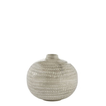 Load image into Gallery viewer, Short Flynn Vase
