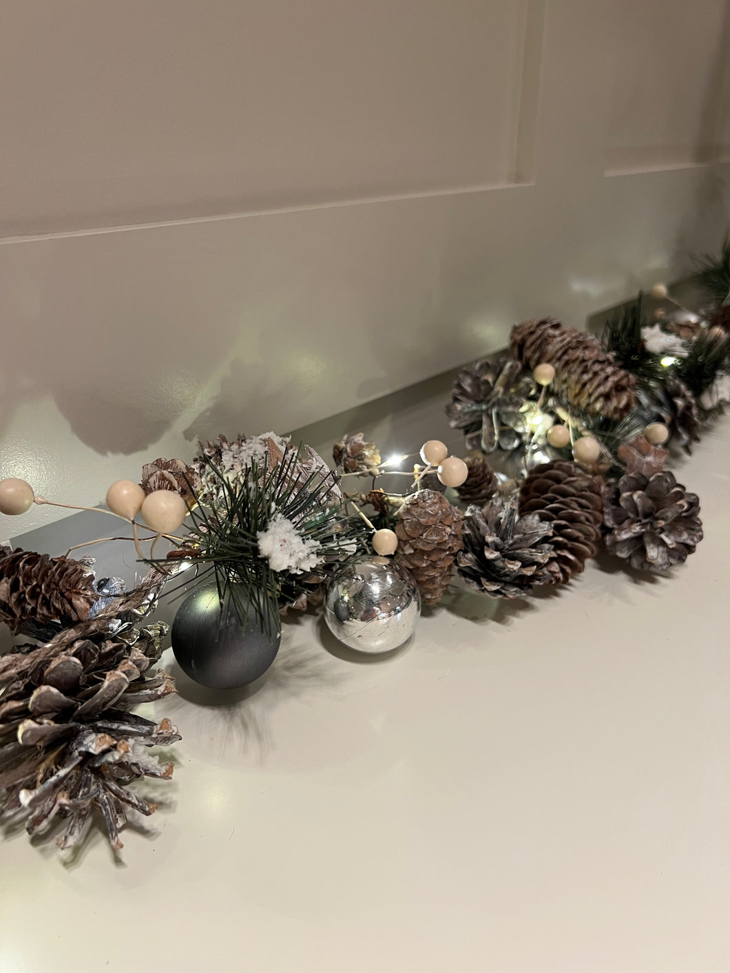 Christmas Pinecone Garland