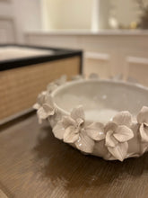 Load image into Gallery viewer, Petal Bowl | Ceramic
