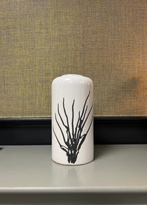 Keisha Vase | Black & White