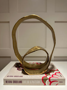 Prato Knot Sculpture | Gold Finish