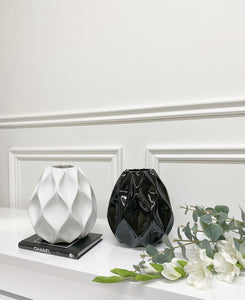 DEFECT White Nico Vase