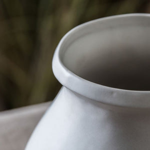 Neva Vase | Stoneware